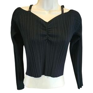 NWT ribbed knit strerch wide neck cropped black sweater minimalist XL evovera